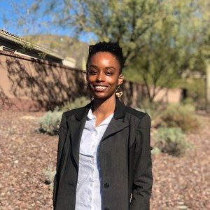 Meet your Posher, Ariana